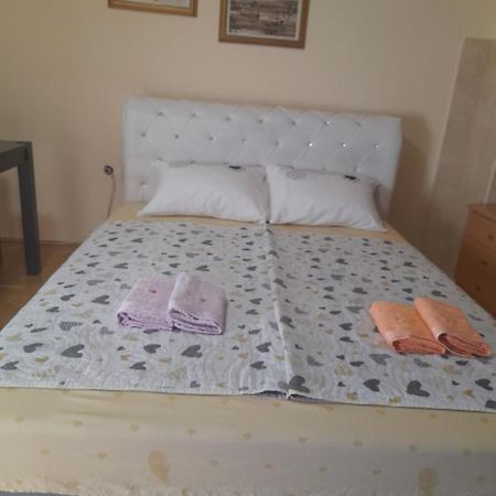 For You Apartman นิส ภายนอก รูปภาพ